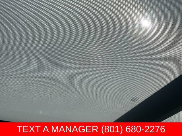 Used 2023 Jeep Renegade Latitude w/ Sun/Sound Group AWD/4WD image 27