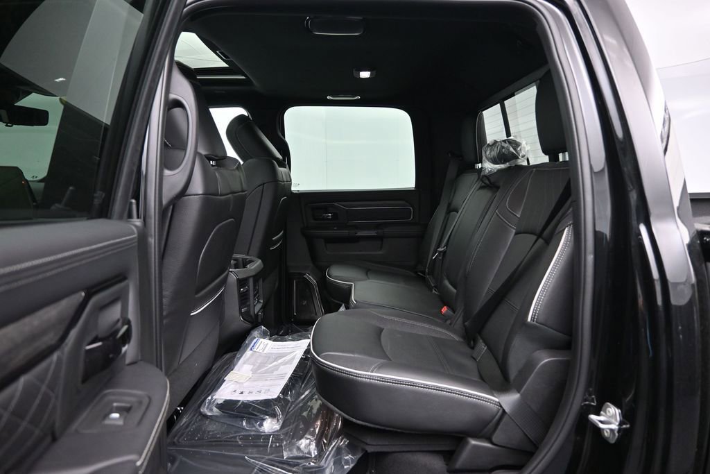 New 2026 RAM 3500 Limited AWD/4WD image 24