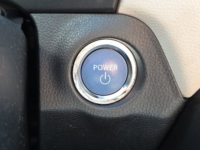 Used 2020 Toyota RAV4 XLE image 11