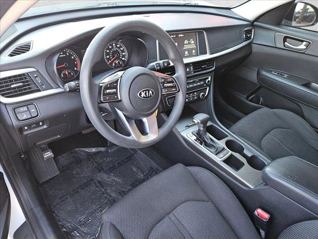 Used 2019 Kia Optima LX image 9
