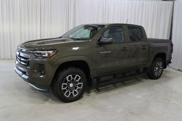 Used 2023 Chevrolet Colorado LT w/ LT Convenience Package III RWD image 28