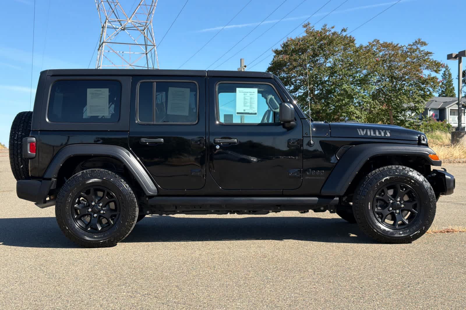 Used 2023 Jeep Wrangler Unlimited Sport AWD/4WD image 6