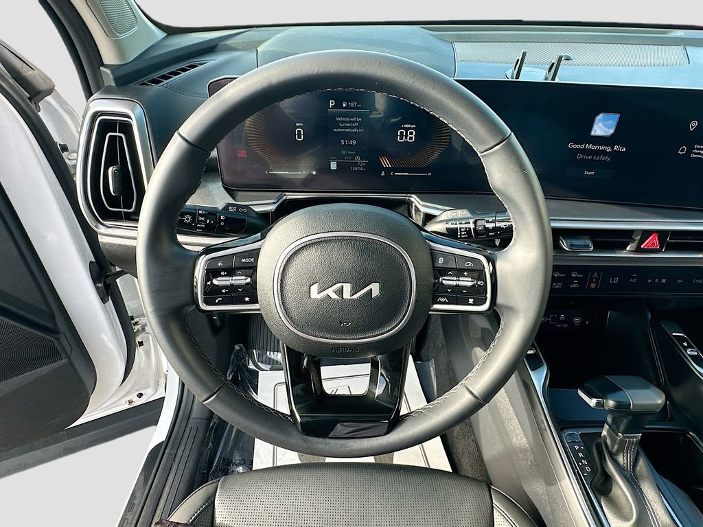 Certified 2025 Kia Sorento EX image 11