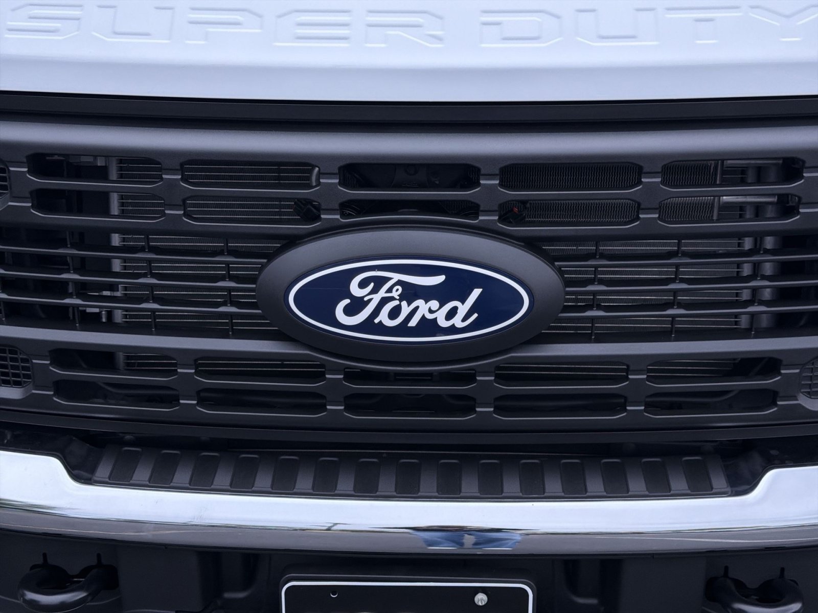 New 2027 Ford F350 XL w/ FX4 Off-Road Package AWD/4WD image 12
