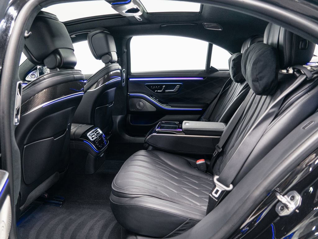 Used 2024 Mercedes-Benz S 63 AMG S image 28