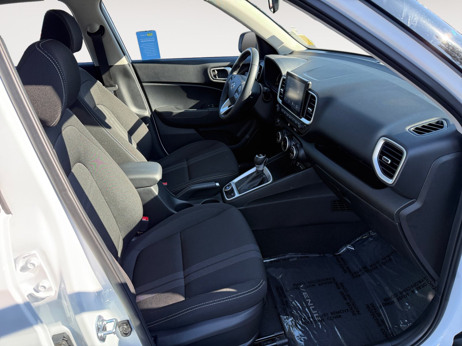 Used 2026 Hyundai Venue SEL FWD image 19