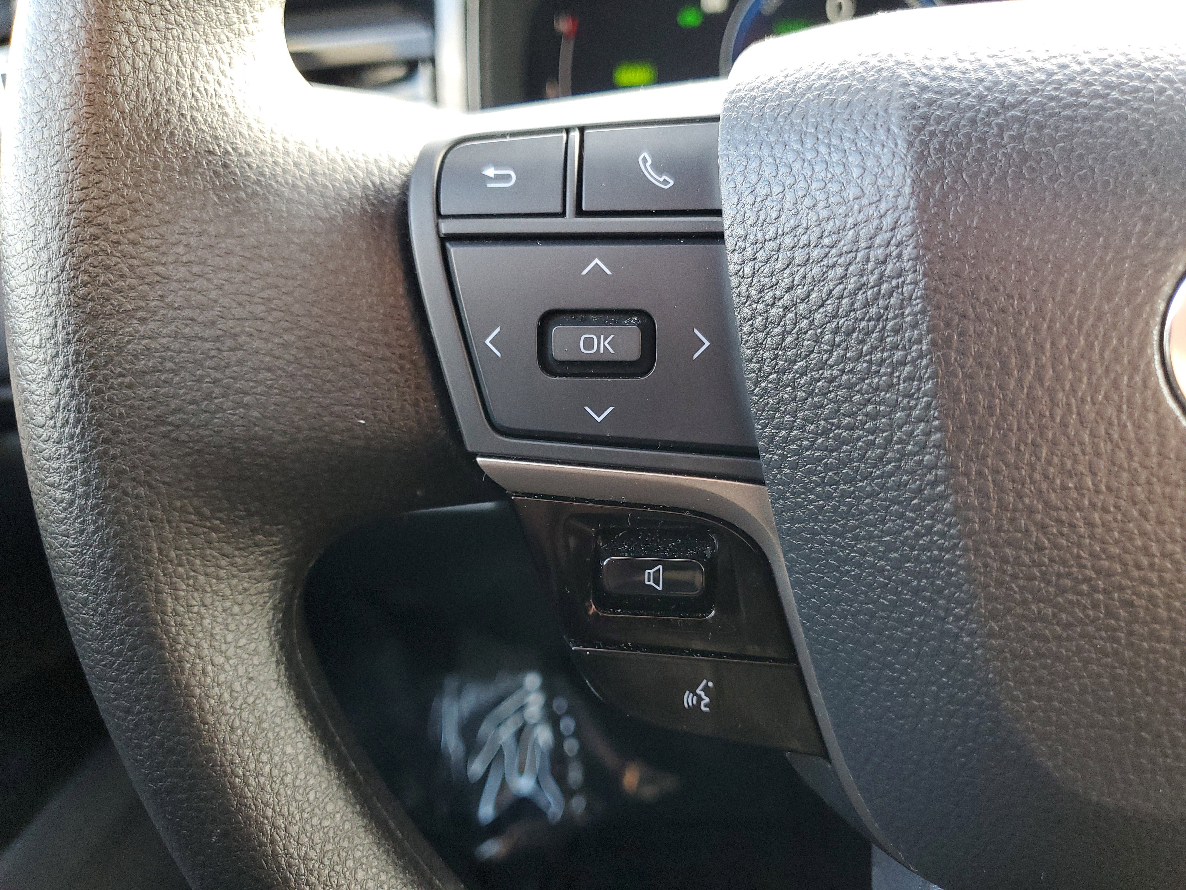 Used 2026 Toyota Camry LE image 20