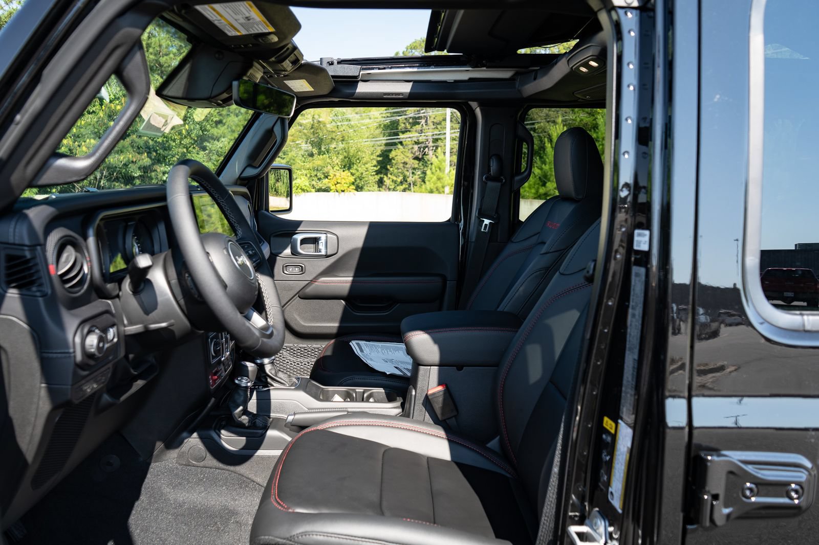 New 2027 Jeep Wrangler Unlimited Rubicon AWD/4WD image 26