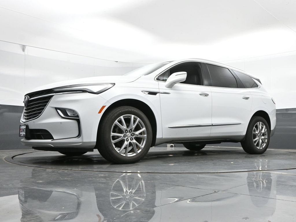Used 2023 Buick Enclave Essence w/ Experience Buick Package AWD/4WD image 44