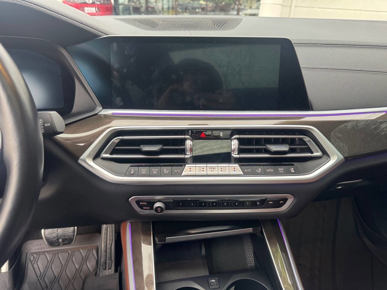 Used 2022 BMW X5 xDrive40i w/ M Sport Package image 10