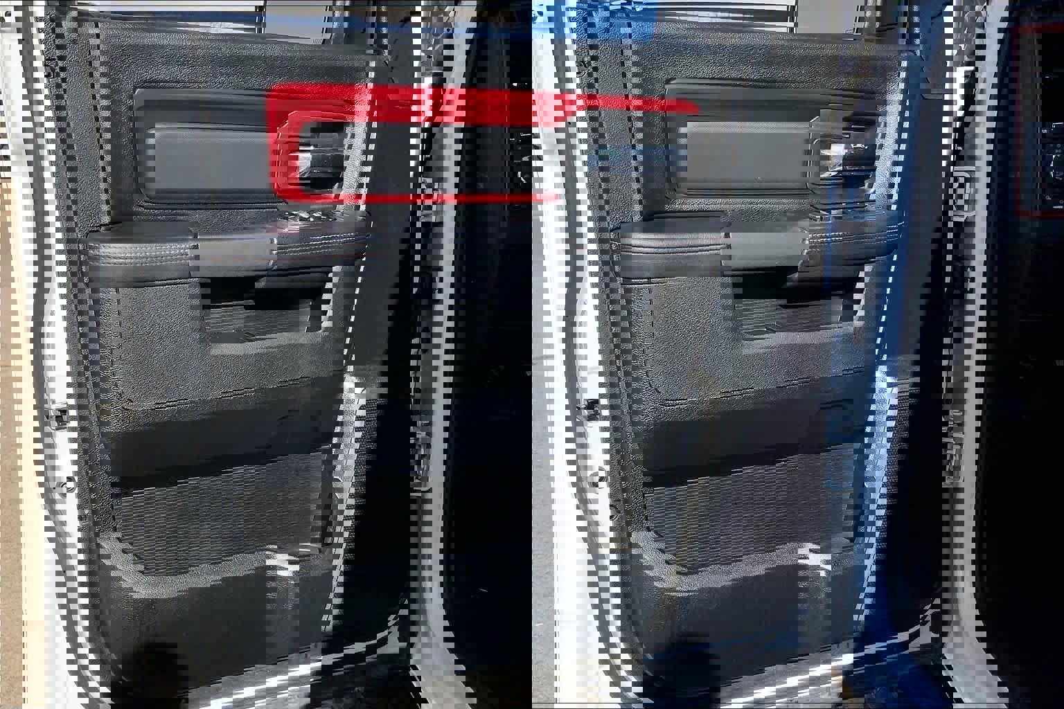 Used 2017 RAM 1500 Rebel w/ Luxury Group image 20