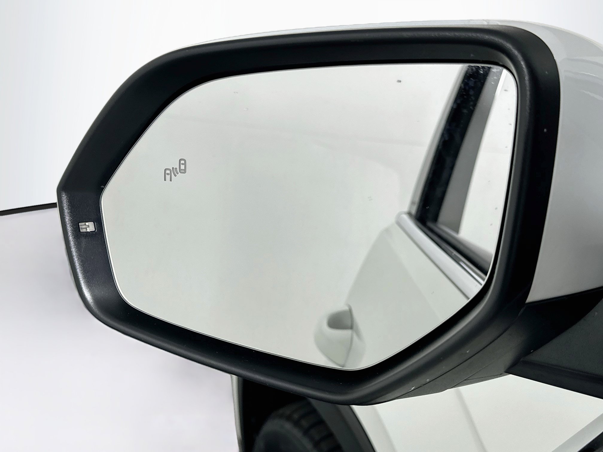 Used 2025 Volkswagen Atlas SE FWD image 16