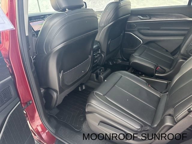 Used 2021 Jeep Grand Cherokee L Limited image 13