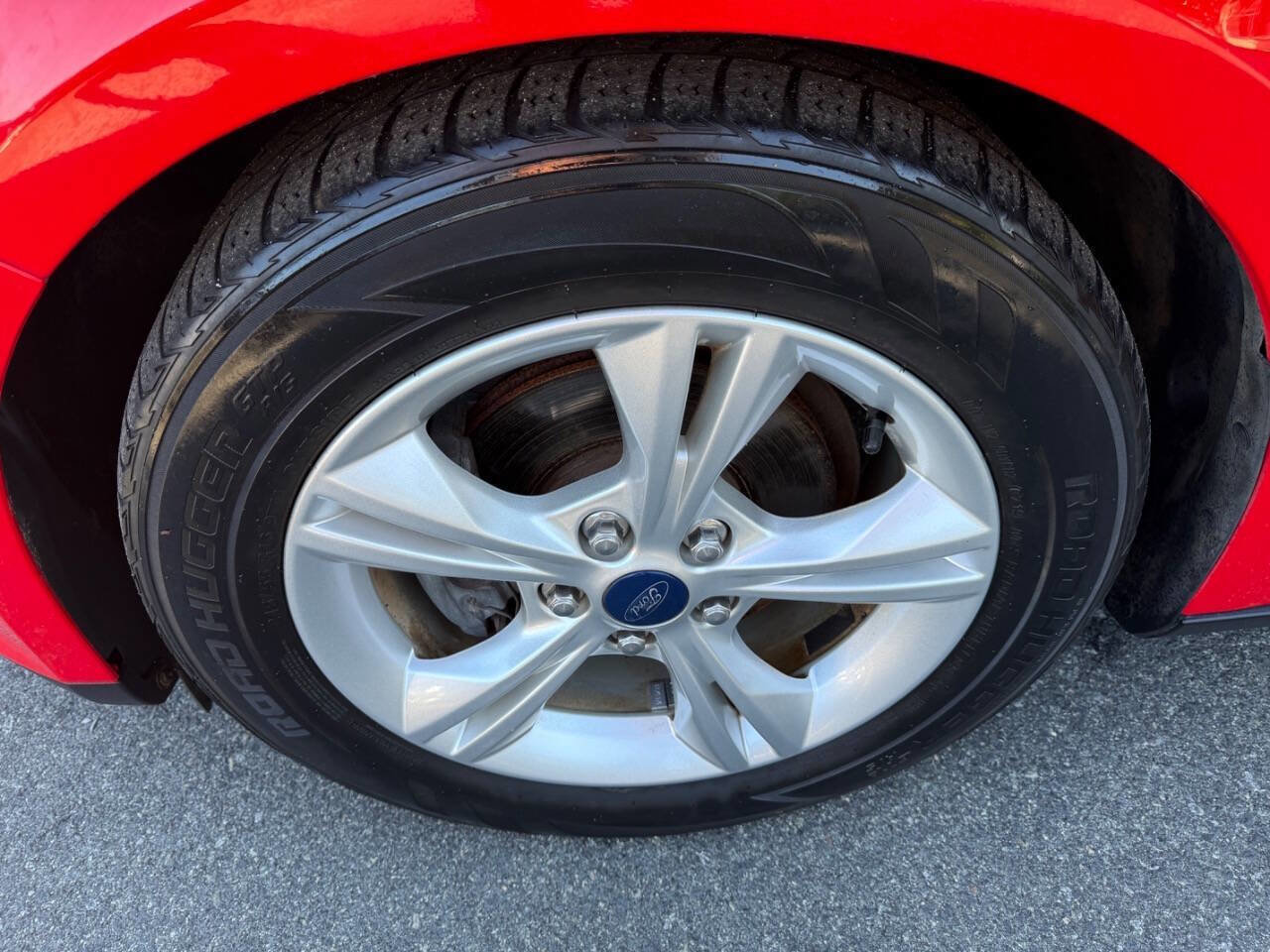 Used 2014 Ford Focus SE FWD image 22