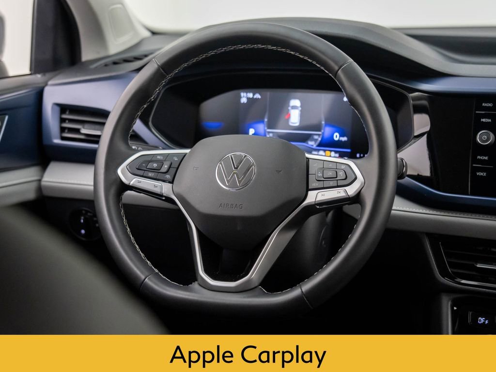 Used 2024 Volkswagen Taos SE image 10