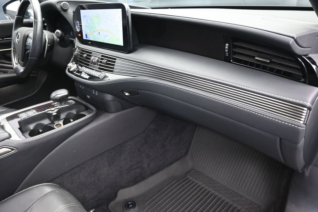 Certified 2024 Lexus LS 500 w/ Interior Upgrade Package RWD image 24