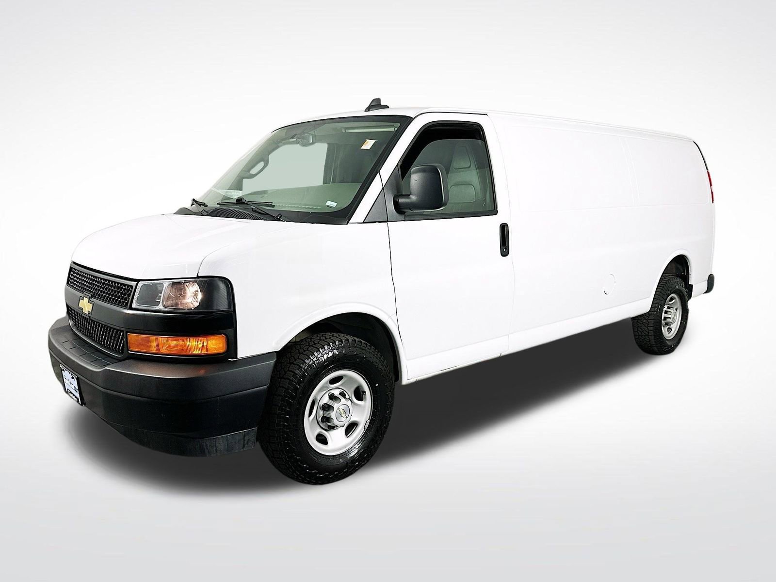 Used 2023 Chevrolet Express 2500 Extended w/ Driver Convenience Package image 4