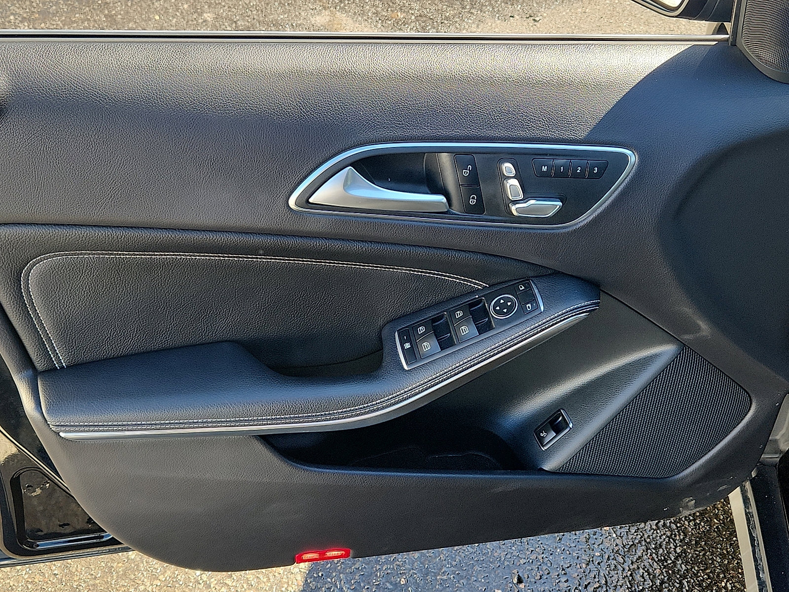 Used 2019 Mercedes-Benz GLA 250 4MATIC image 12