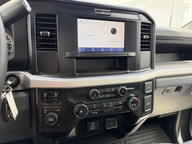 New 2026 Ford F550 4x4 Supercab Super Duty image 15