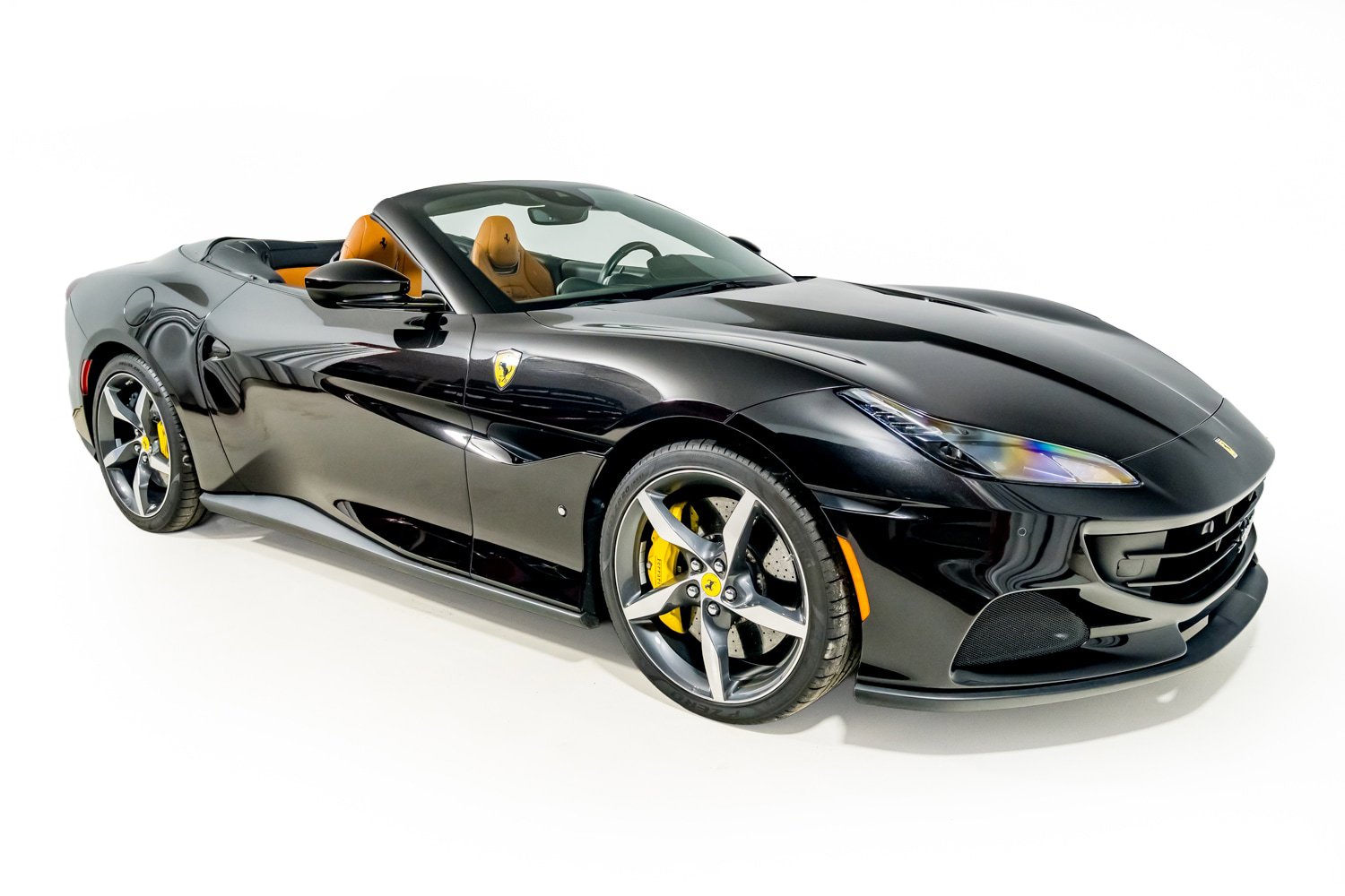 Used 2023 Ferrari Portofino M RWD image 21