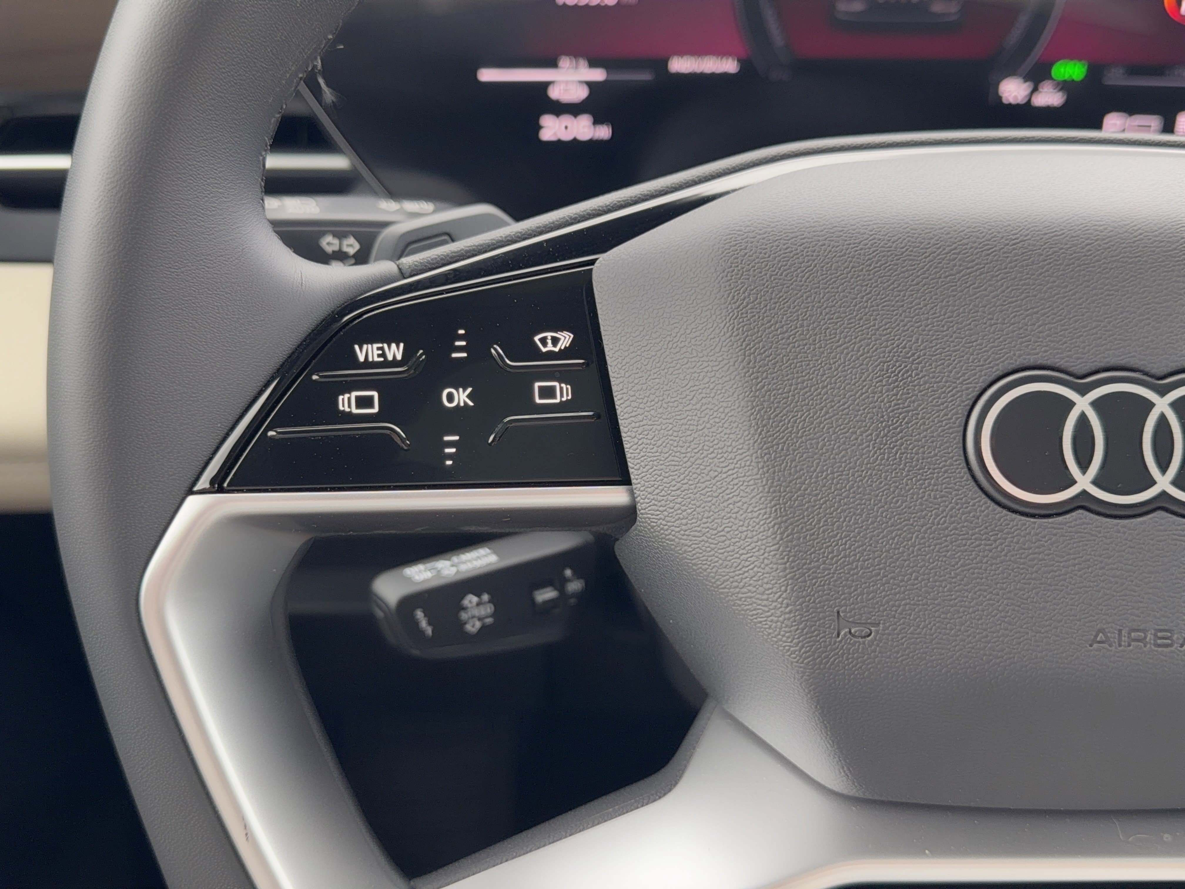 Used 2025 Audi Q6 e-tron Premium Plus w/ Premium Plus image 21