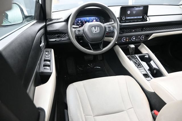 Used 2024 Honda Accord LX image 9