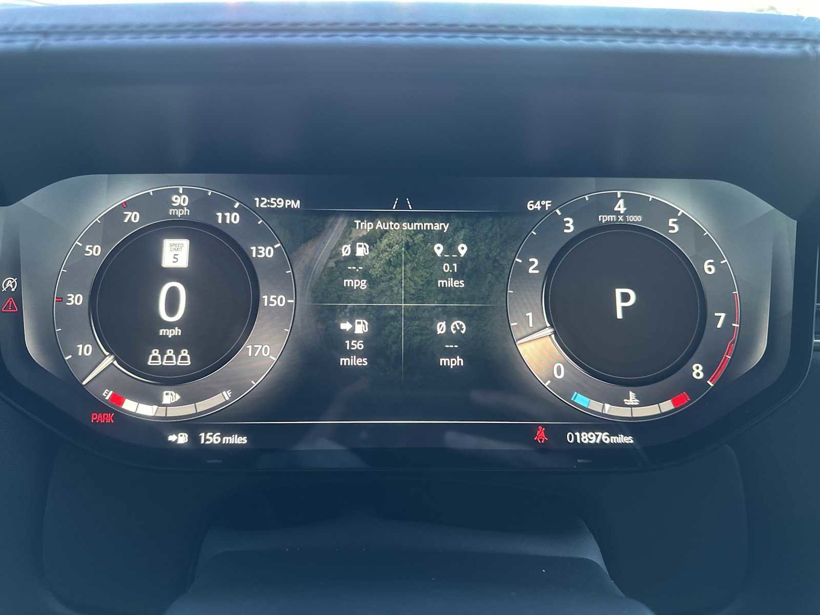 Used 2024 Land Rover Range Rover Autobiography image 12