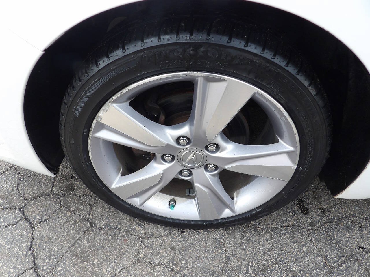 Used 2014 Acura ILX w/ Technology Package FWD image 5