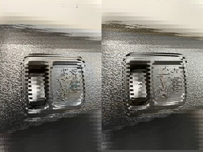 Used 2019 Ford Expedition Max XLT w/ Equipment Group 202A image 35