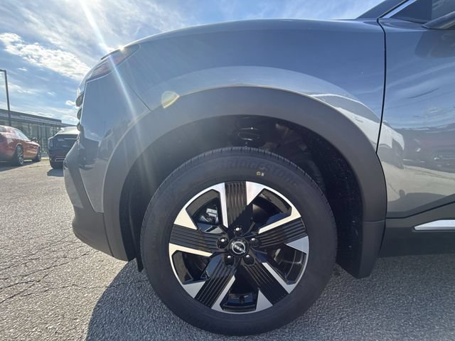 New 2026 Nissan Kicks SV w/ Cold Weather Package AWD/4WD image 10