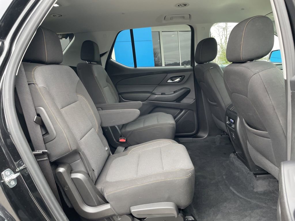 Used 2021 Chevrolet Traverse LT w/ LPO, Floor Liner Package image 31