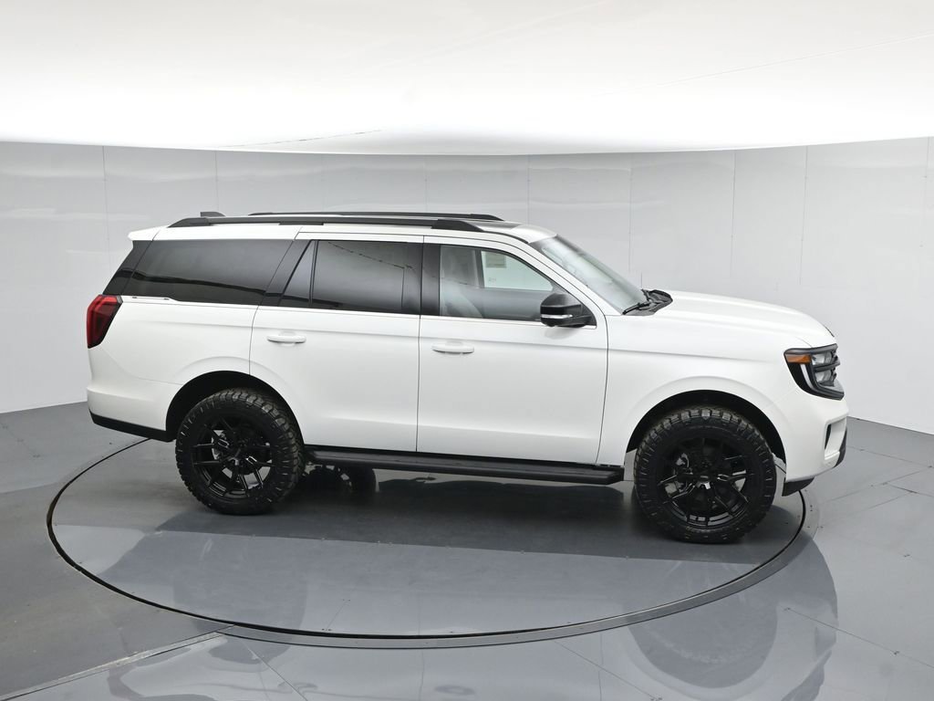 New 2026 Ford Expedition Active image 41