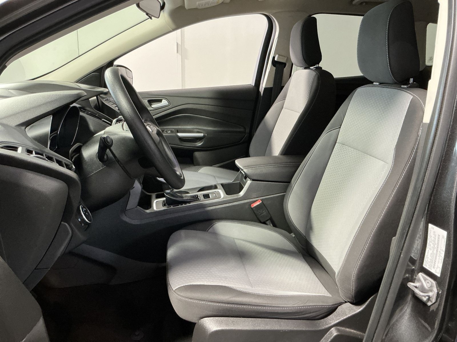 Used 2019 Ford Escape SE AWD/4WD image 14
