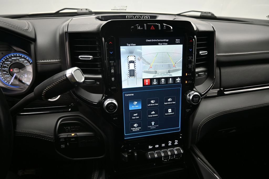 Used 2022 RAM 2500 Limited AWD/4WD image 16