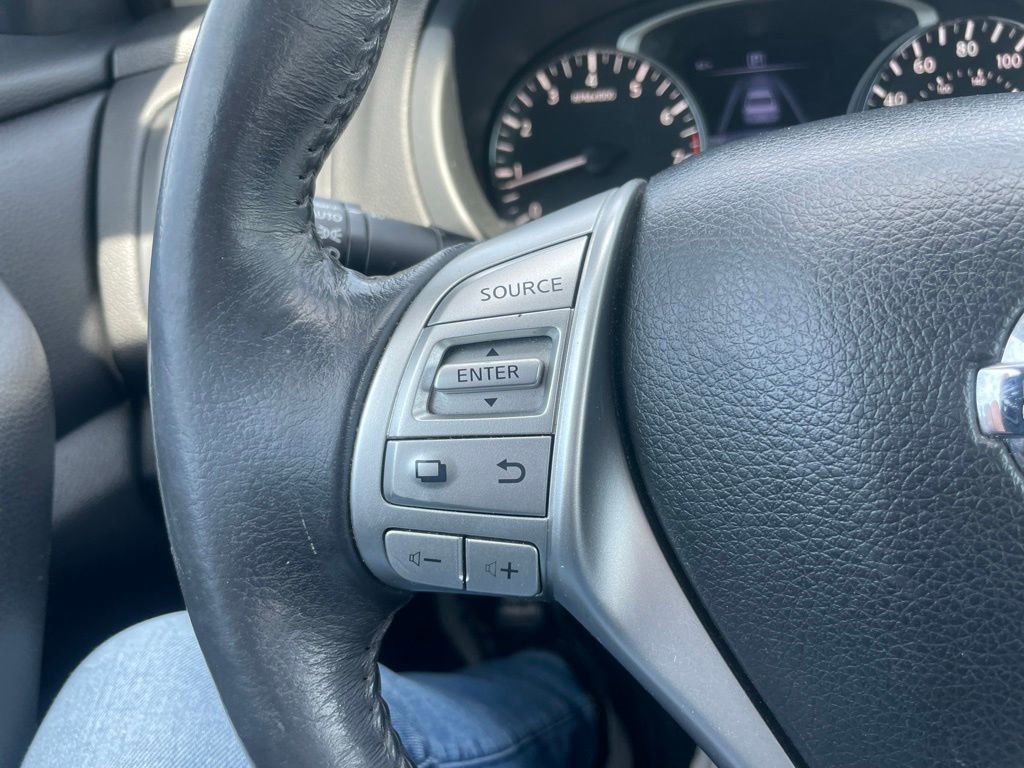 Used 2017 Nissan Altima 2.5 SV FWD image 17