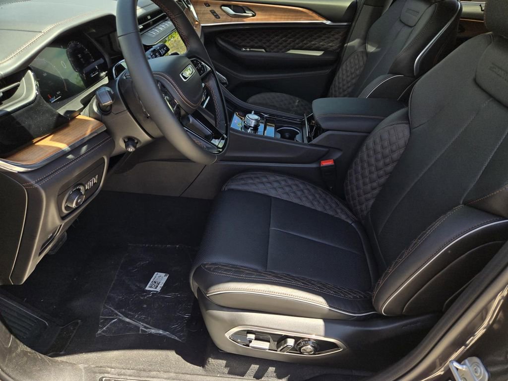 New 2026 Jeep Grand Cherokee Summit AWD/4WD image 20