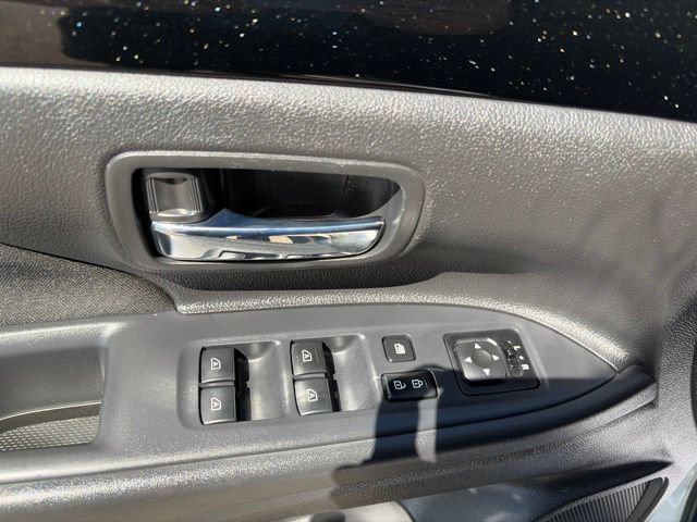 Used 2020 Mitsubishi Outlander ES AWD/4WD image 10