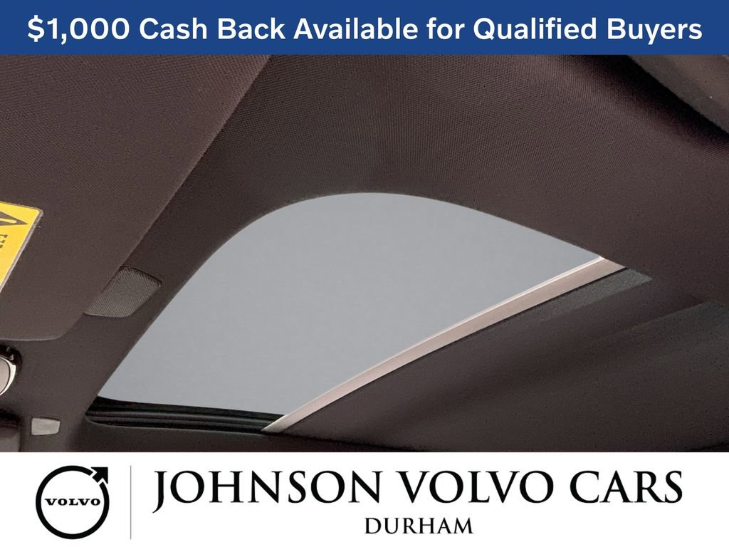 New 2026 Volvo XC90 B6 Plus w/ Protection Package Premier AWD/4WD image 16