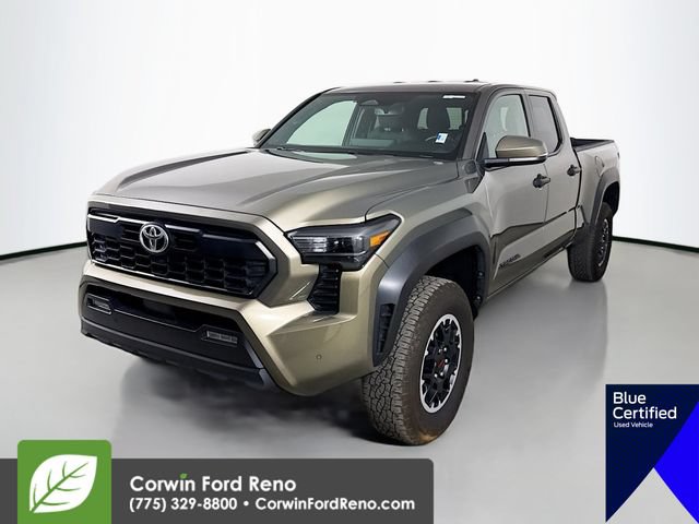 Used 2024 Toyota Tacoma TRD Off-Road w/ TRD Off Road Upgrade Package AWD/4WD image 4