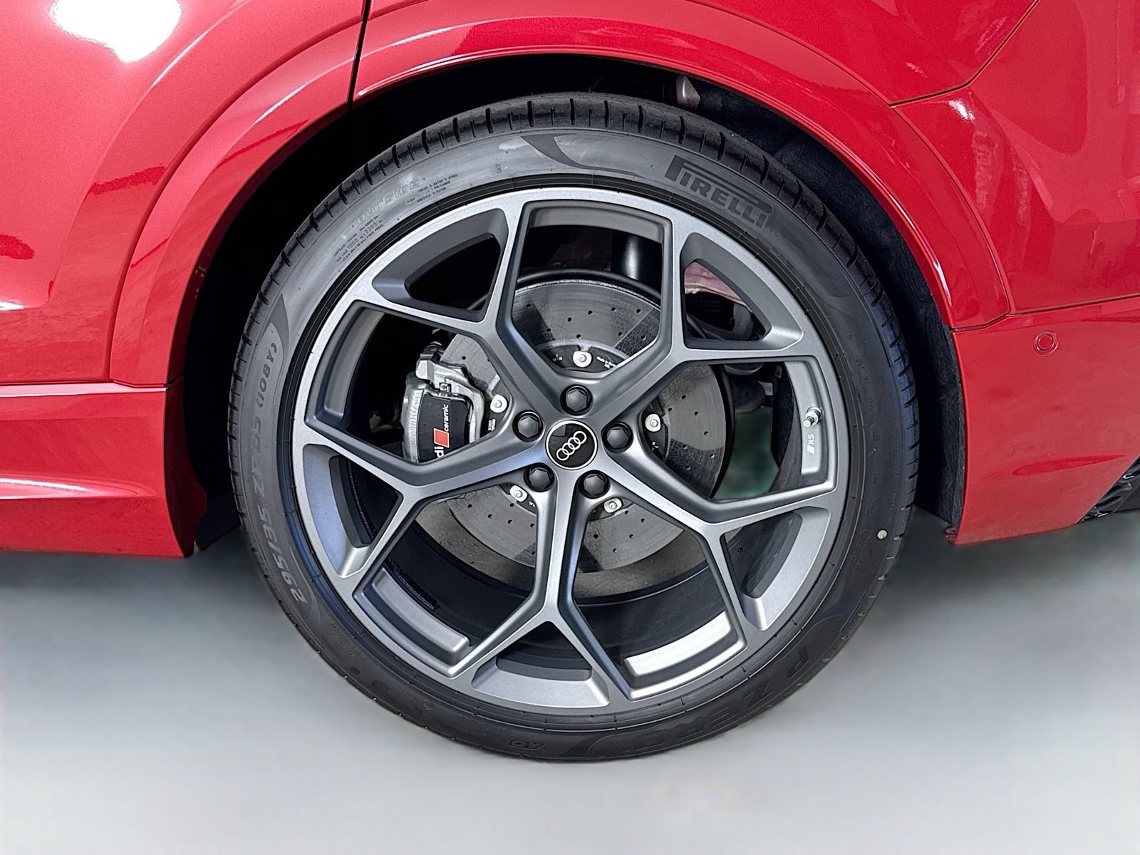 New 2025 Audi RS Q8 performance AWD/4WD image 33