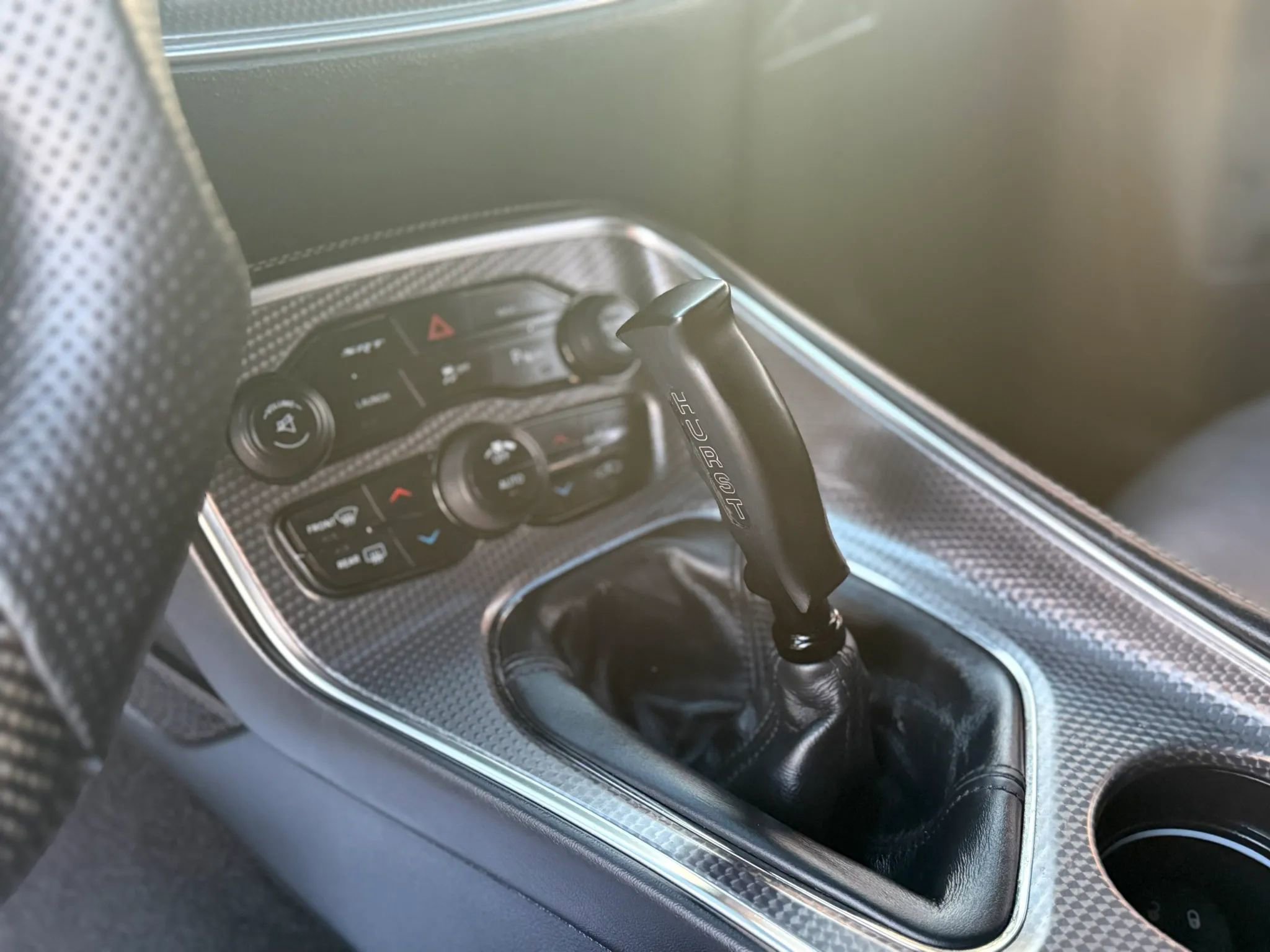 Used 2016 Dodge Challenger SRT Hellcat image 17