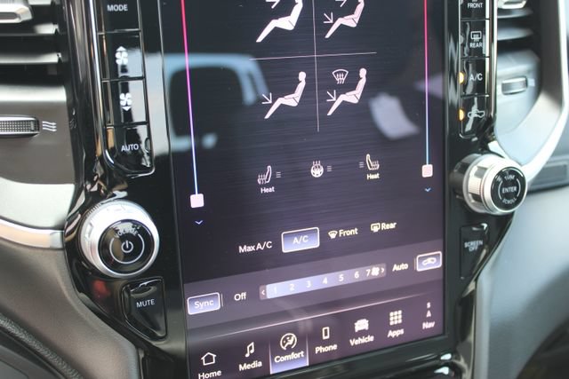 New 2027 RAM 2500 Big Horn AWD/4WD image 22