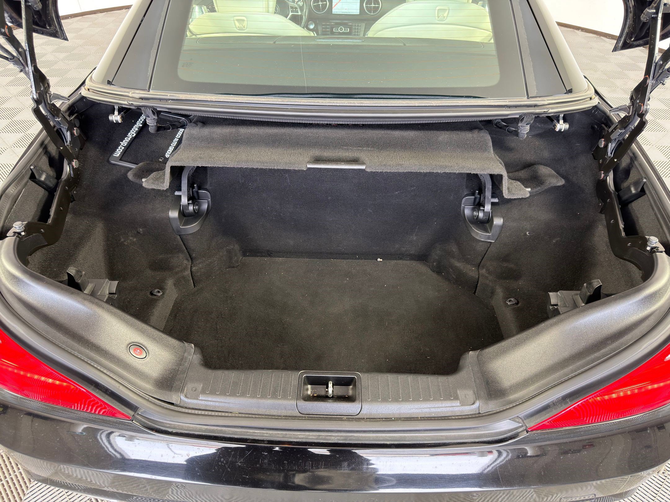 Used 2016 Mercedes-Benz SL 400 image 30