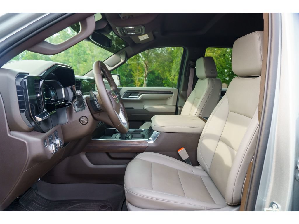Used 2024 GMC Sierra 1500 SLT AWD/4WD image 11