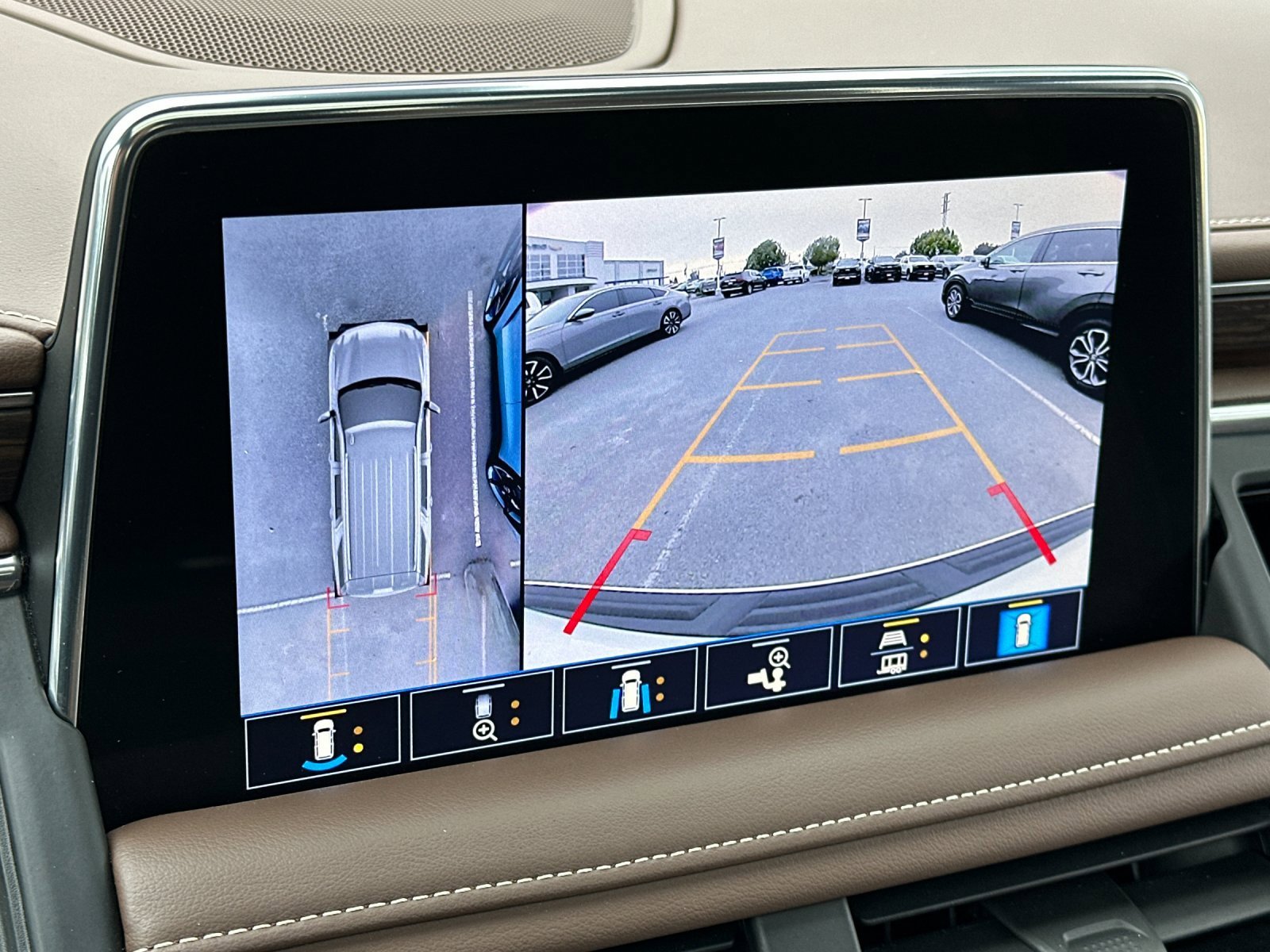 Used 2021 Chevrolet Tahoe High Country image 25