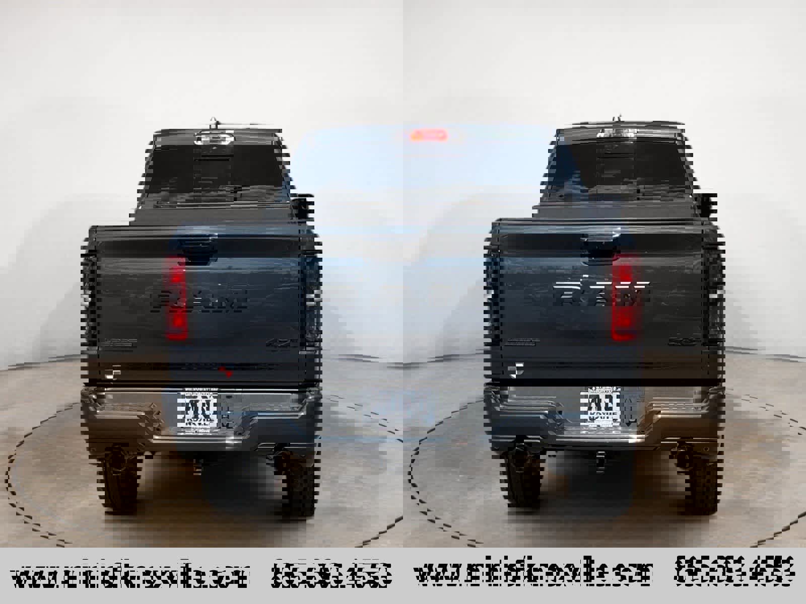 Used 2025 RAM 1500 Laramie w/ Night Edition image 4