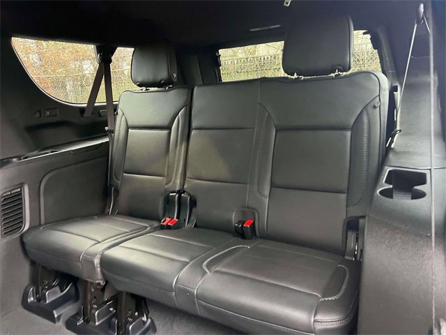Used 2025 GMC Yukon XL Denali image 16