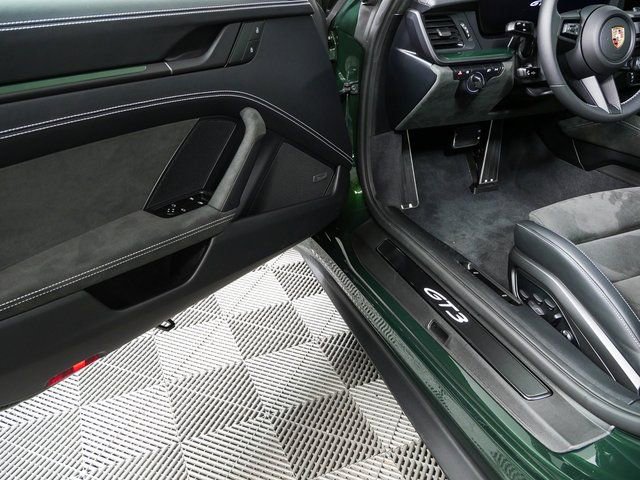 Certified 2026 Porsche 911 GT3 image 8