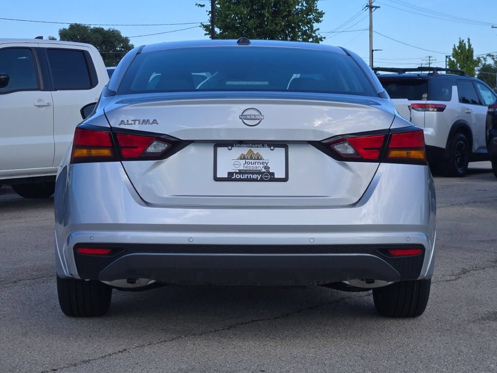 New 2026 Nissan Altima 2.5 SV FWD image 11