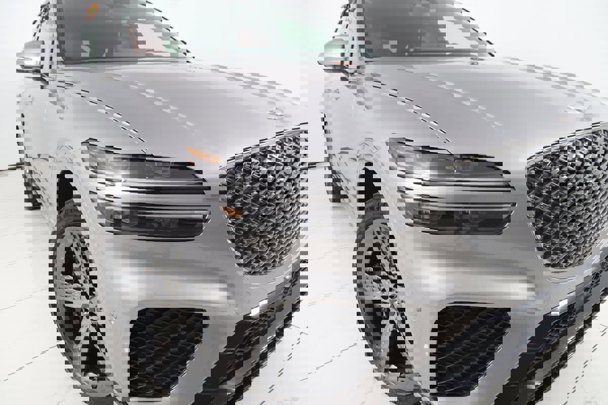 Used 2023 Genesis GV70 2.5T w/ Sport Prestige Package image 20